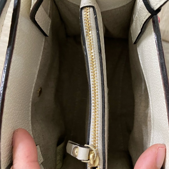 Kate Spade Crossbody Hand Bag - Picture 5 of 5